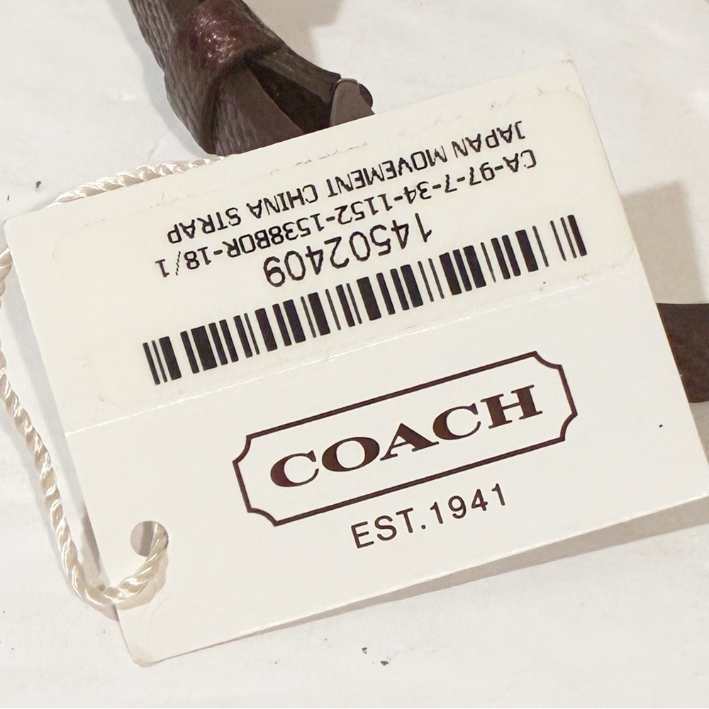Coach Delancey Metallic Rose Gold Plated Grommet Watch NEW - Picture 4 of 5